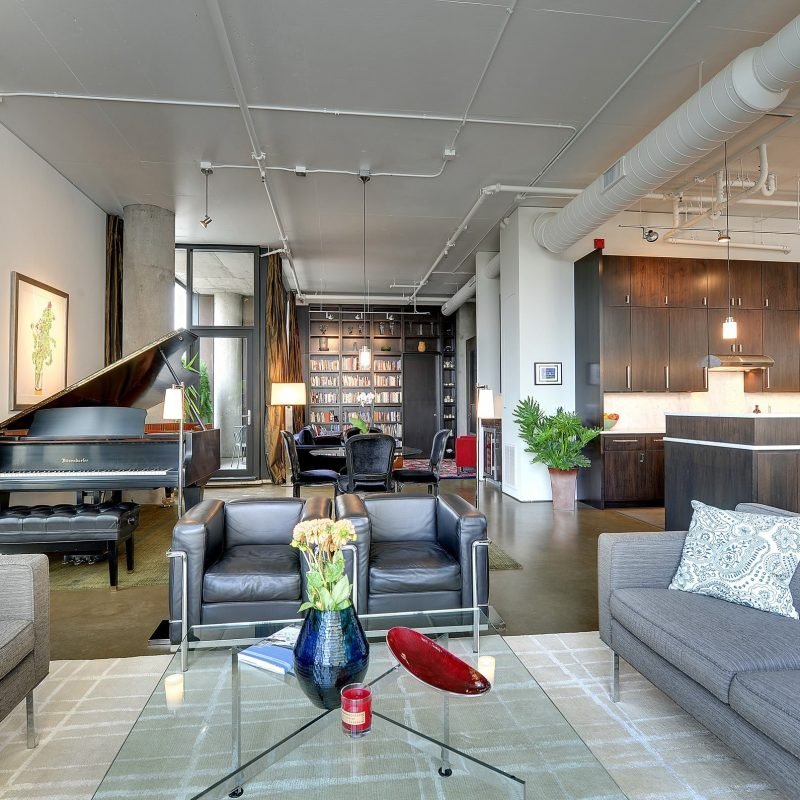 modern-living-room-spacecrafting-architectural-photography-img~da01569d0074a2bc_14-9512-1-fa13510